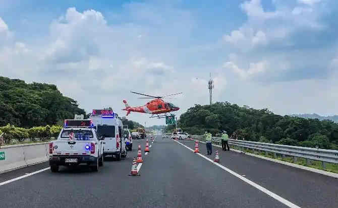 肇源高速公路汽车救援案例